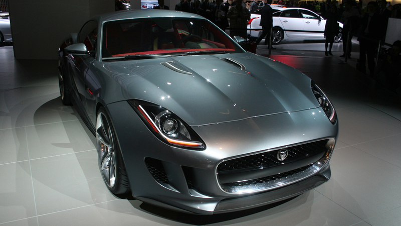 Illustration for article titled Jaguar C-X16 gallery